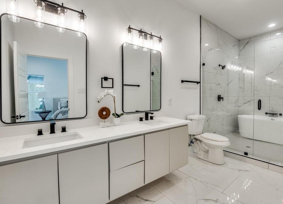 Lyles Home Design &mdash; primary bath