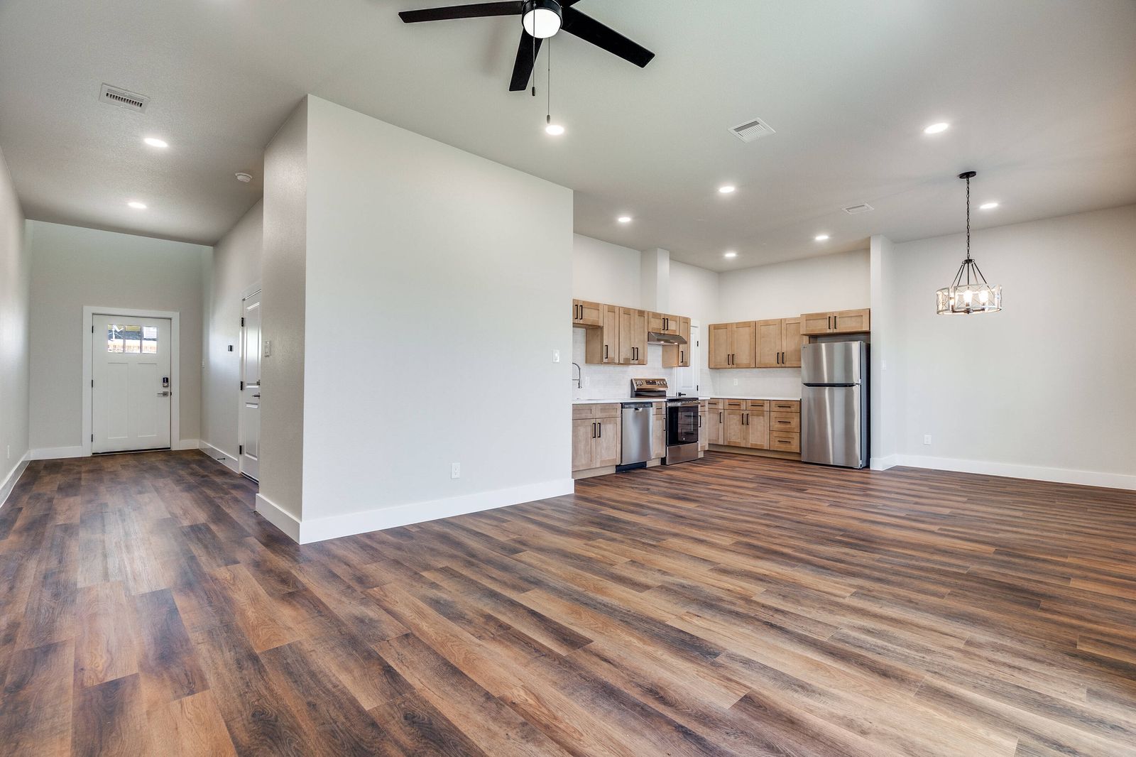 Vizual Architecture &mdash; open plan living and kitchen